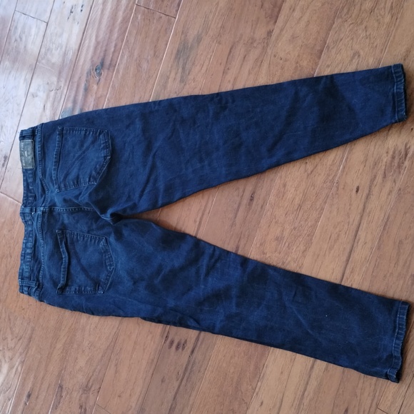 34X30 Slim Jeans - Picture 2 of 7